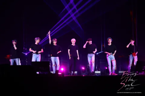 BTS: Открой свою душу. Фильм — кадр 1