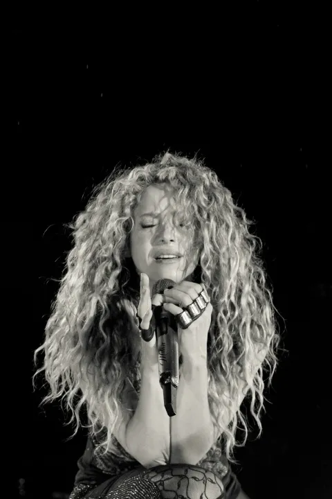 Shakira In Concert: El Dorado World Tour — кадр 5