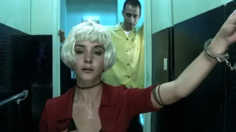 Выход — кадр 3