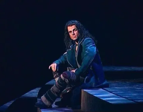 Собор Парижской Богоматери — кадр 11