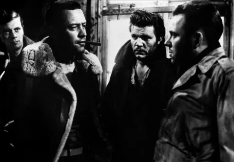 Лагерь для военнопленных № 17 — кадр 1