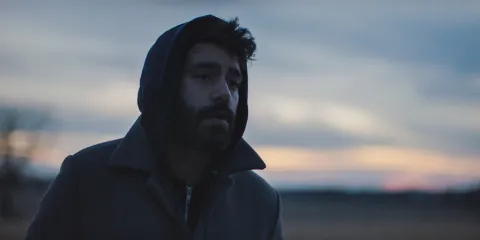 Между мирами — кадр 1