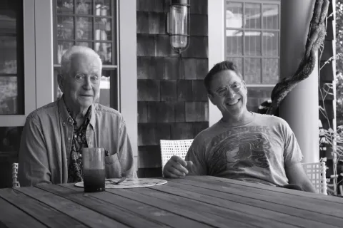 Роберт Дауни ст. — кадр 1
