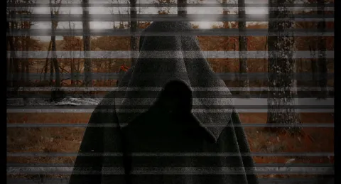 Паранормальные явления. Поместье призраков — кадр 1