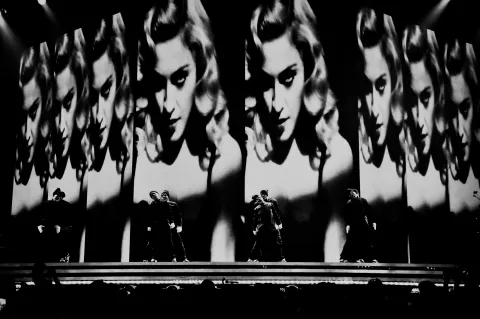 Мадонна: MDNA тур — кадр 9