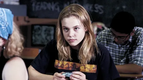 Синяя машина — кадр 7