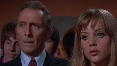 Искажение — кадр 8