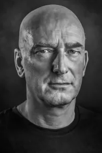 Нико ван Дер Кнап