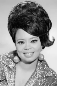 Ивонн Фэйр