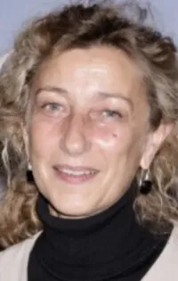 Клер Девер