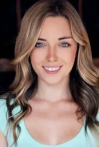 Элла Кэннон