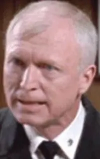 Эрик Холланд