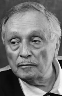 Игорь Болгарин