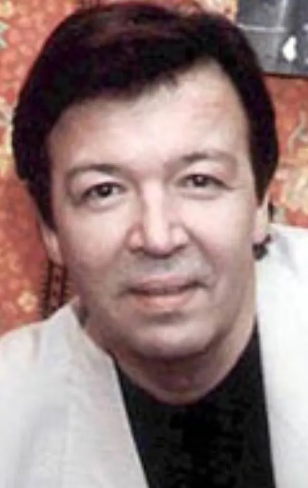 Владимир Новиков