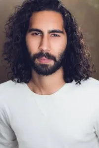 Анвар Вульф