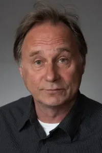 Том Линдхольм
