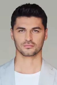Эмре Динлер