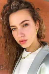 Джина Мастроникола